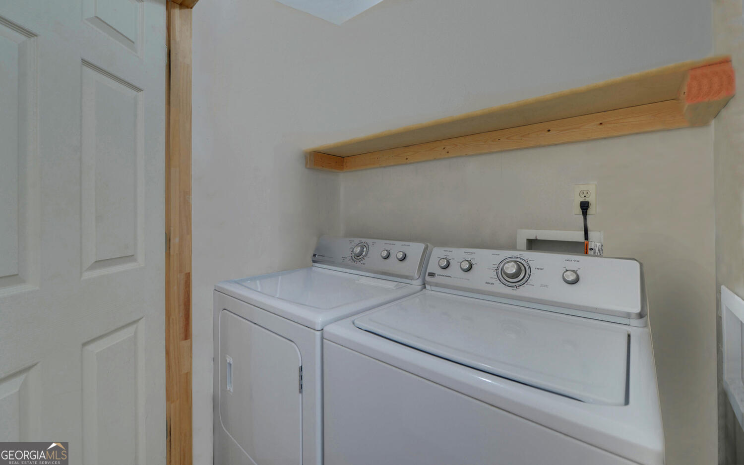 24 Copper Mill Road Property Photo 32