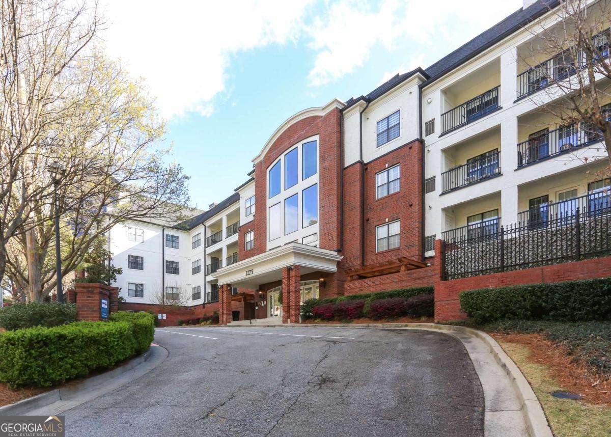 3275 Lenox Road NE # 208 Property Photo 1