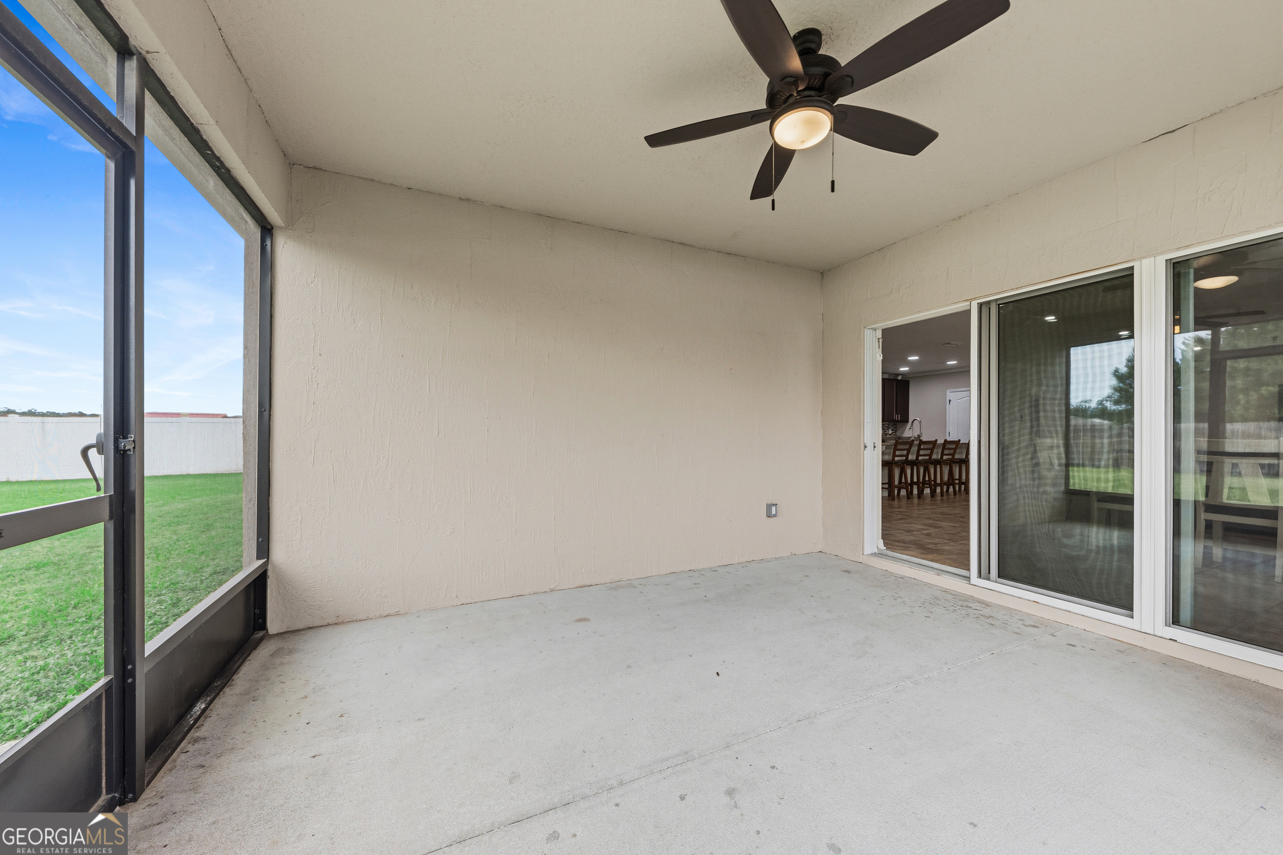 135 Walnut Way Property Photo 14
