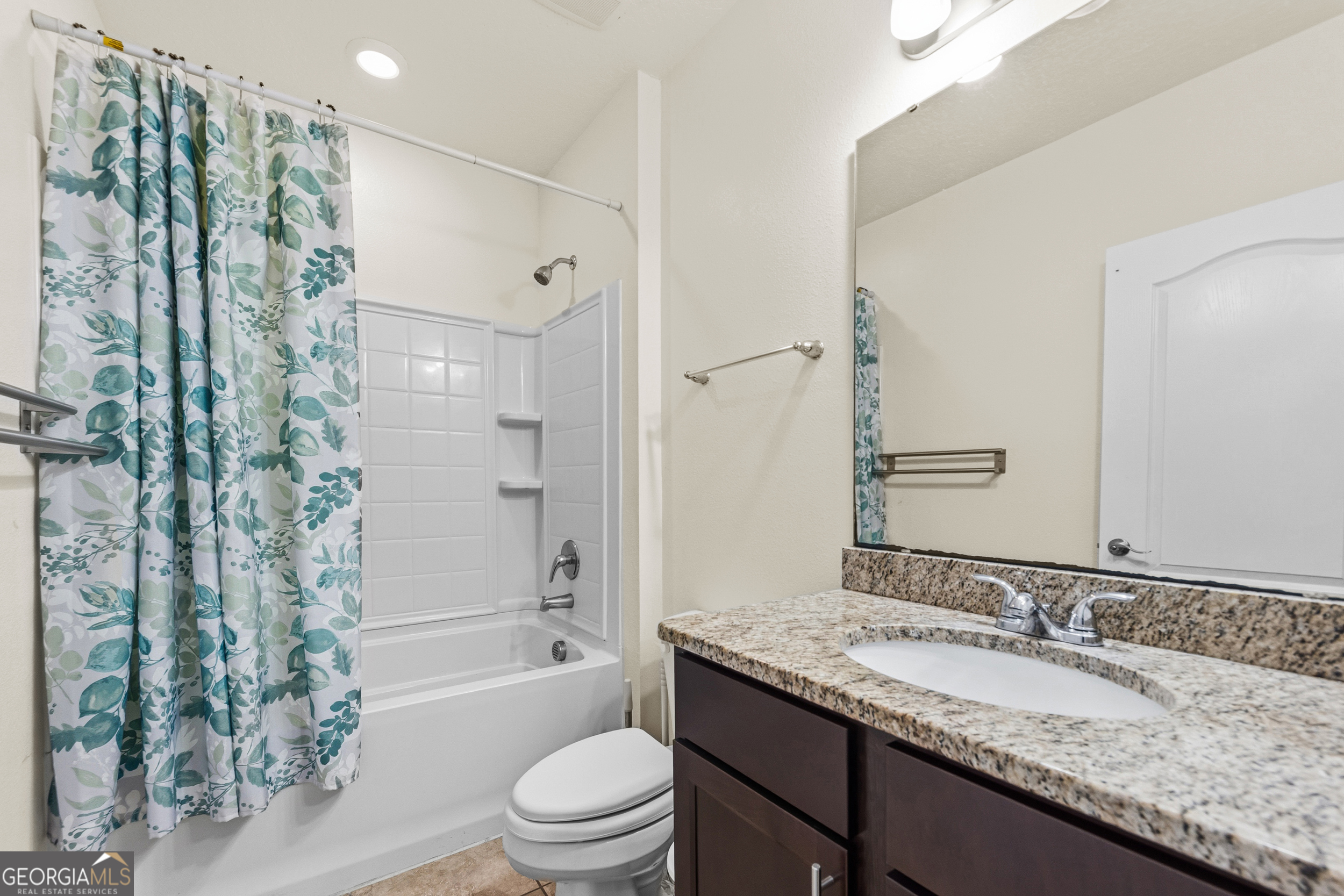 135 Walnut Way Property Photo 26