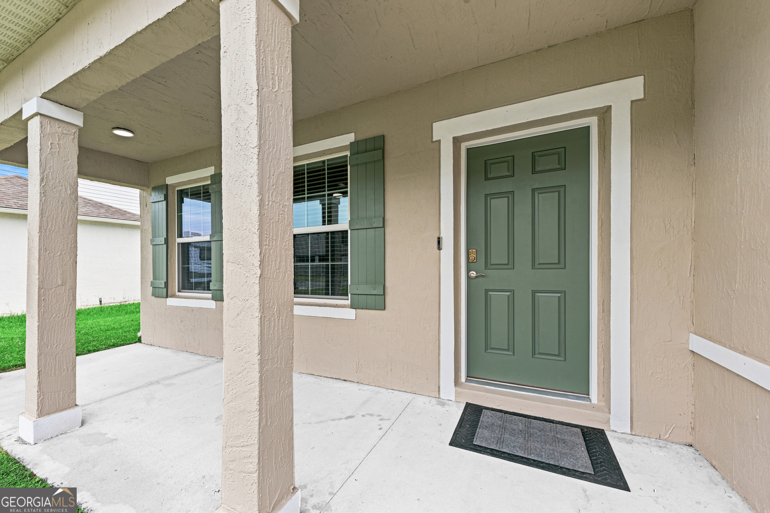 135 Walnut Way Property Photo 32