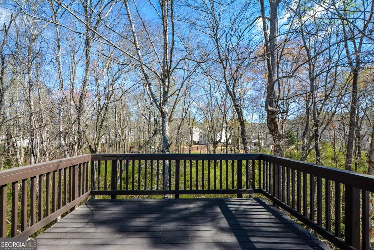 1816 Jessica Way Property Photo 16