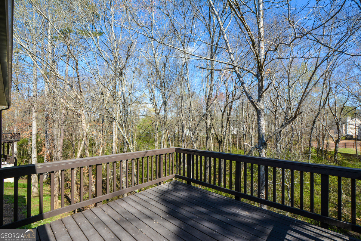 1816 Jessica Way Property Photo 17