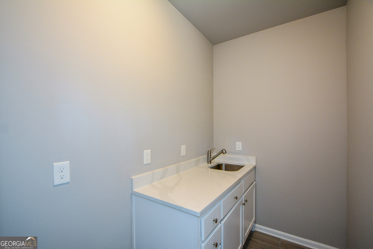 1816 Jessica Way Property Photo 64
