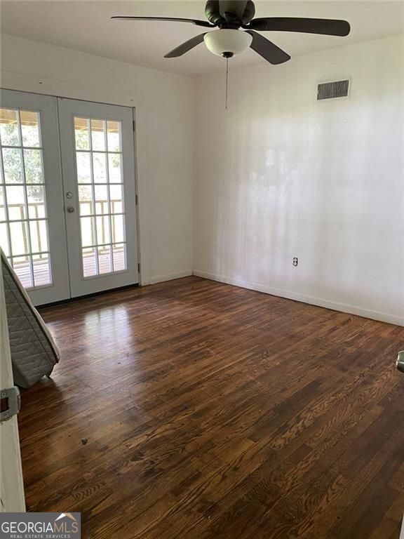106 E Derenne Avenue Property Photo 32