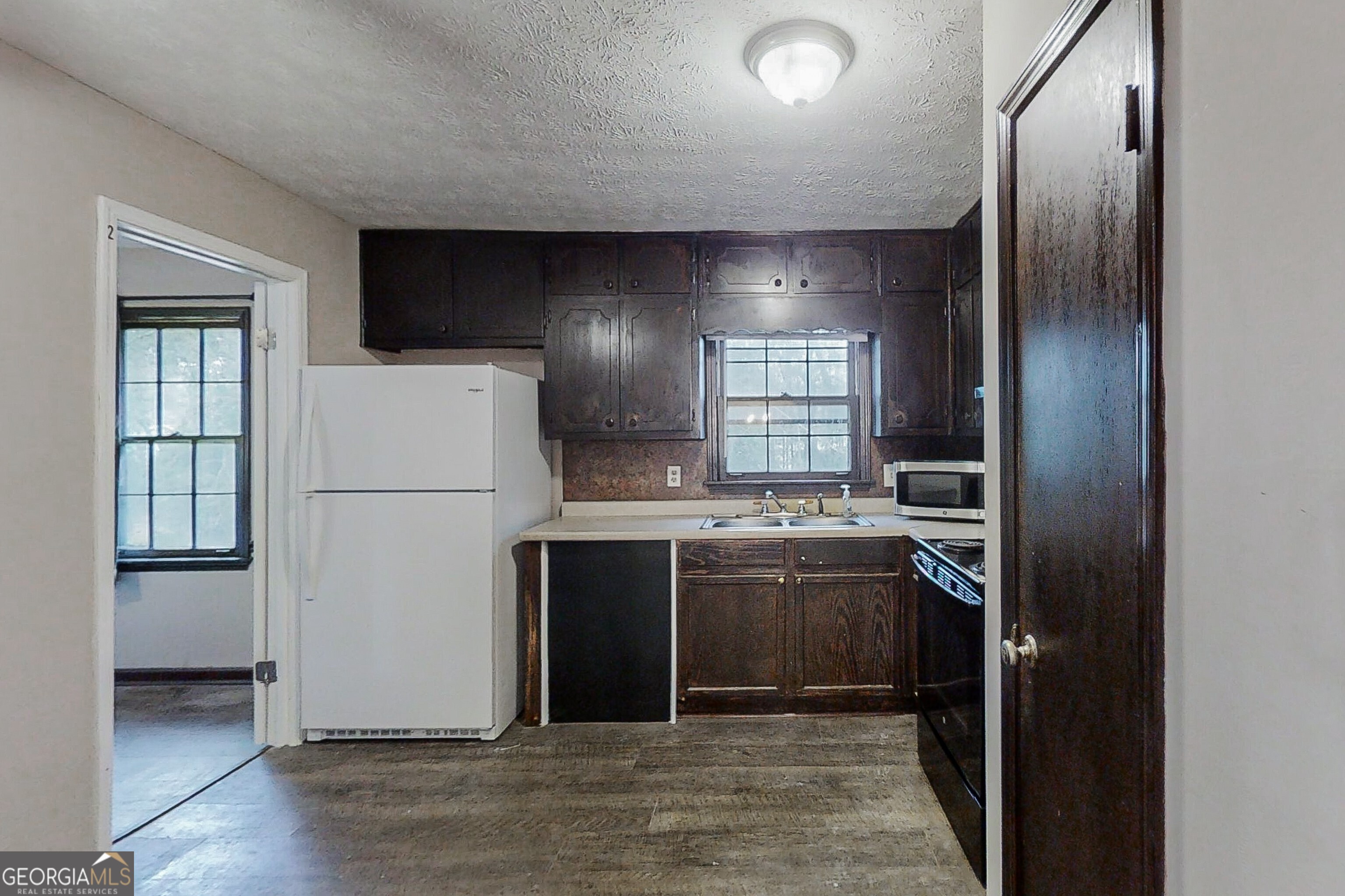 2284 Emerald Springs Drive Property Photo 2