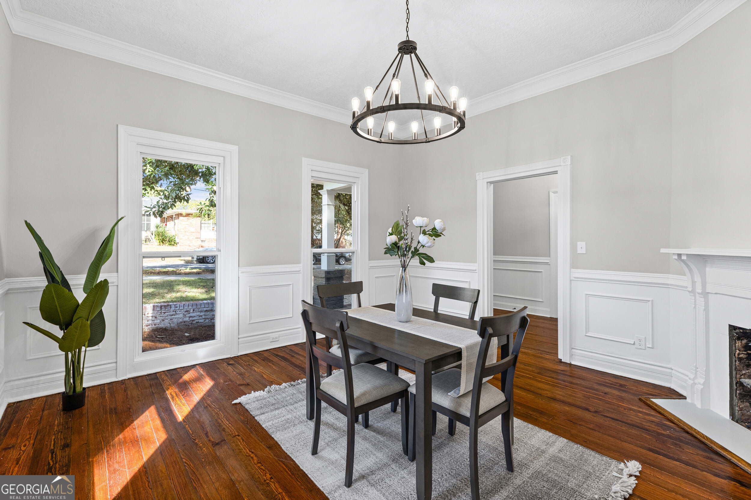 1232 Hickman Road Property Photo 6