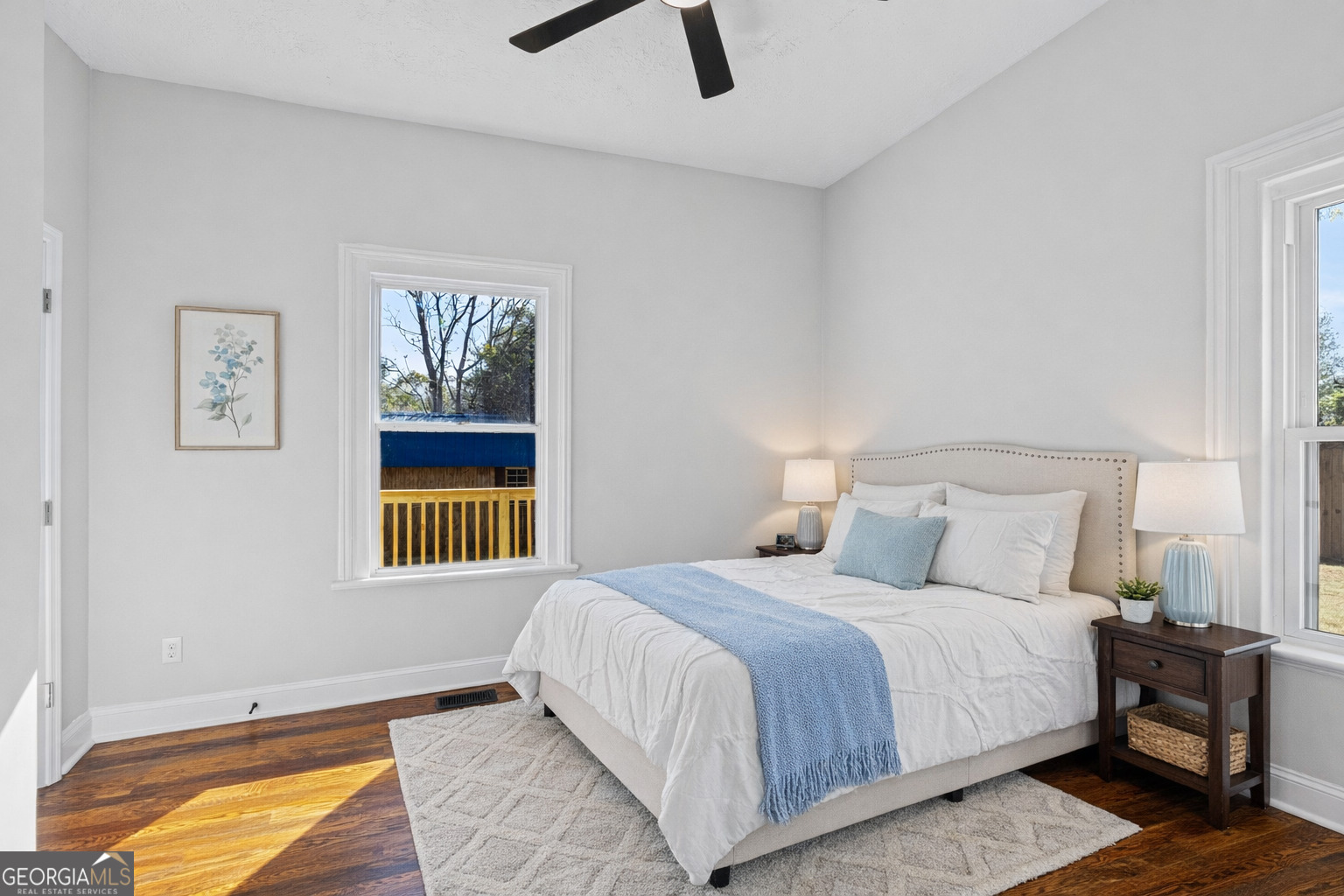 1232 Hickman Road Property Photo 18