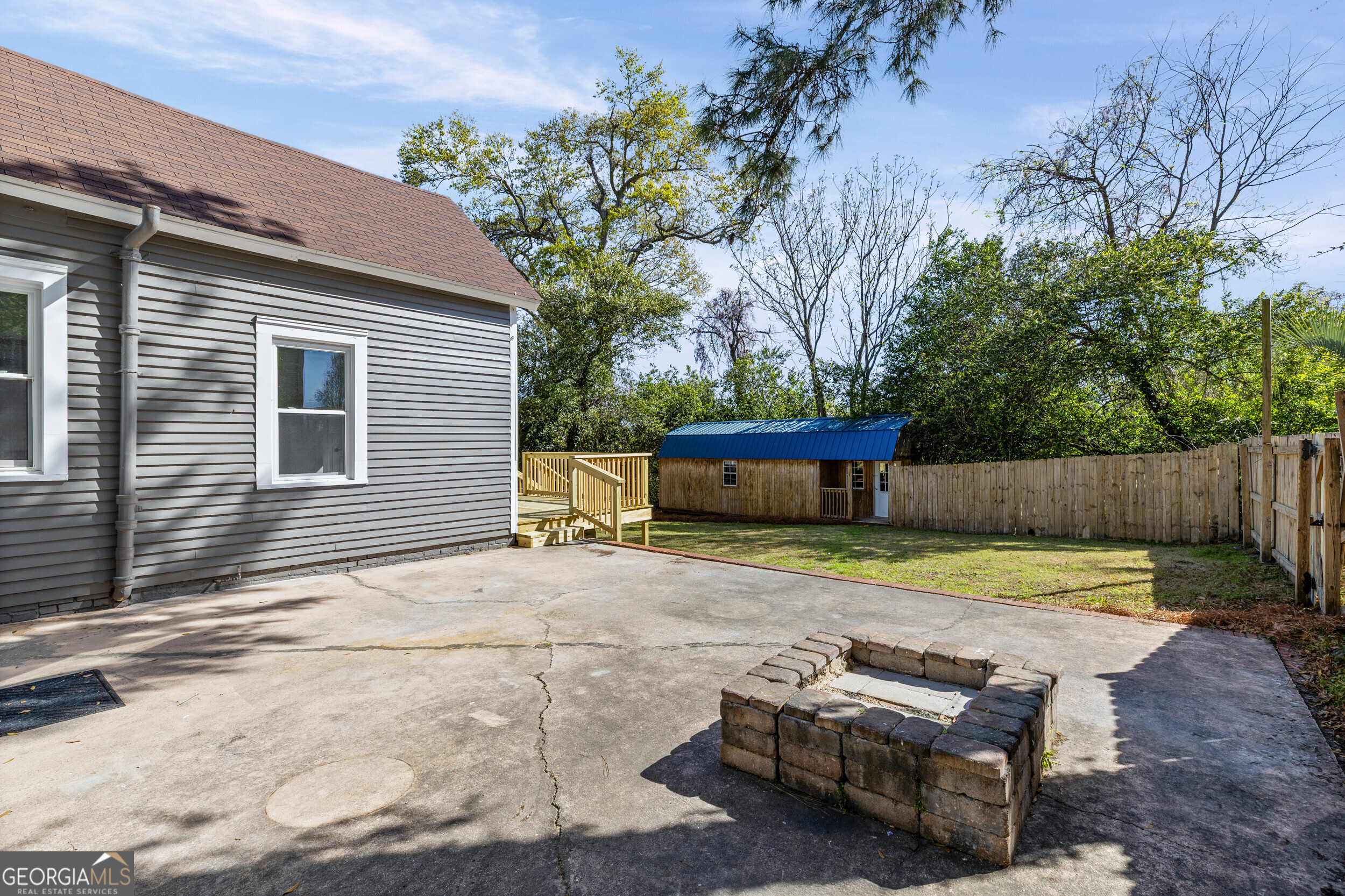 1232 Hickman Road Property Photo 28