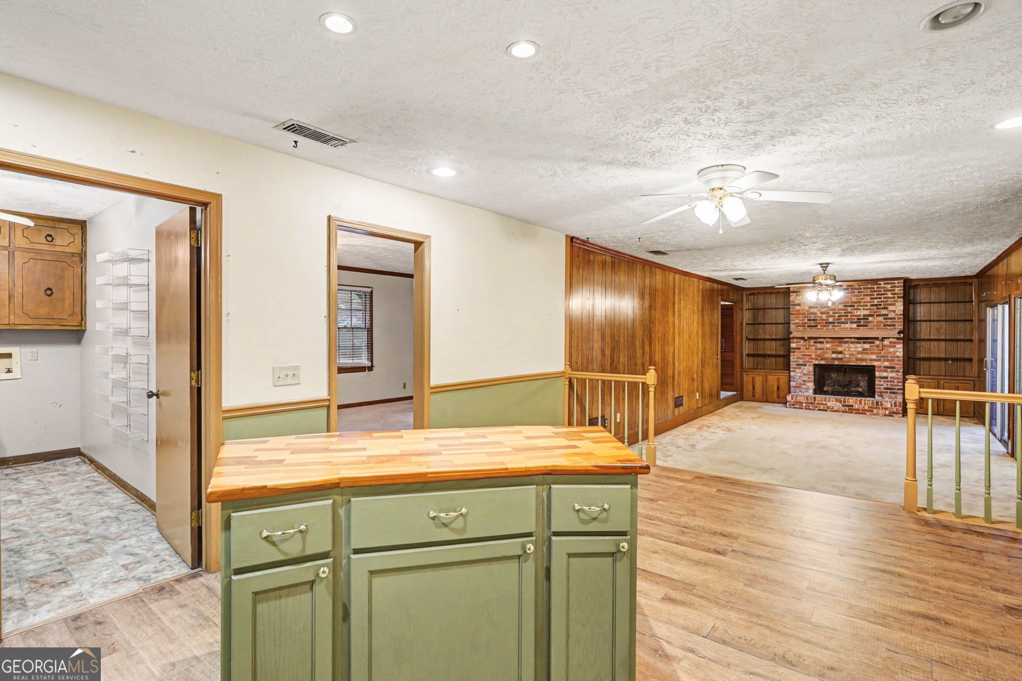 1590 Colonial South Drive Sw Property Photo 10