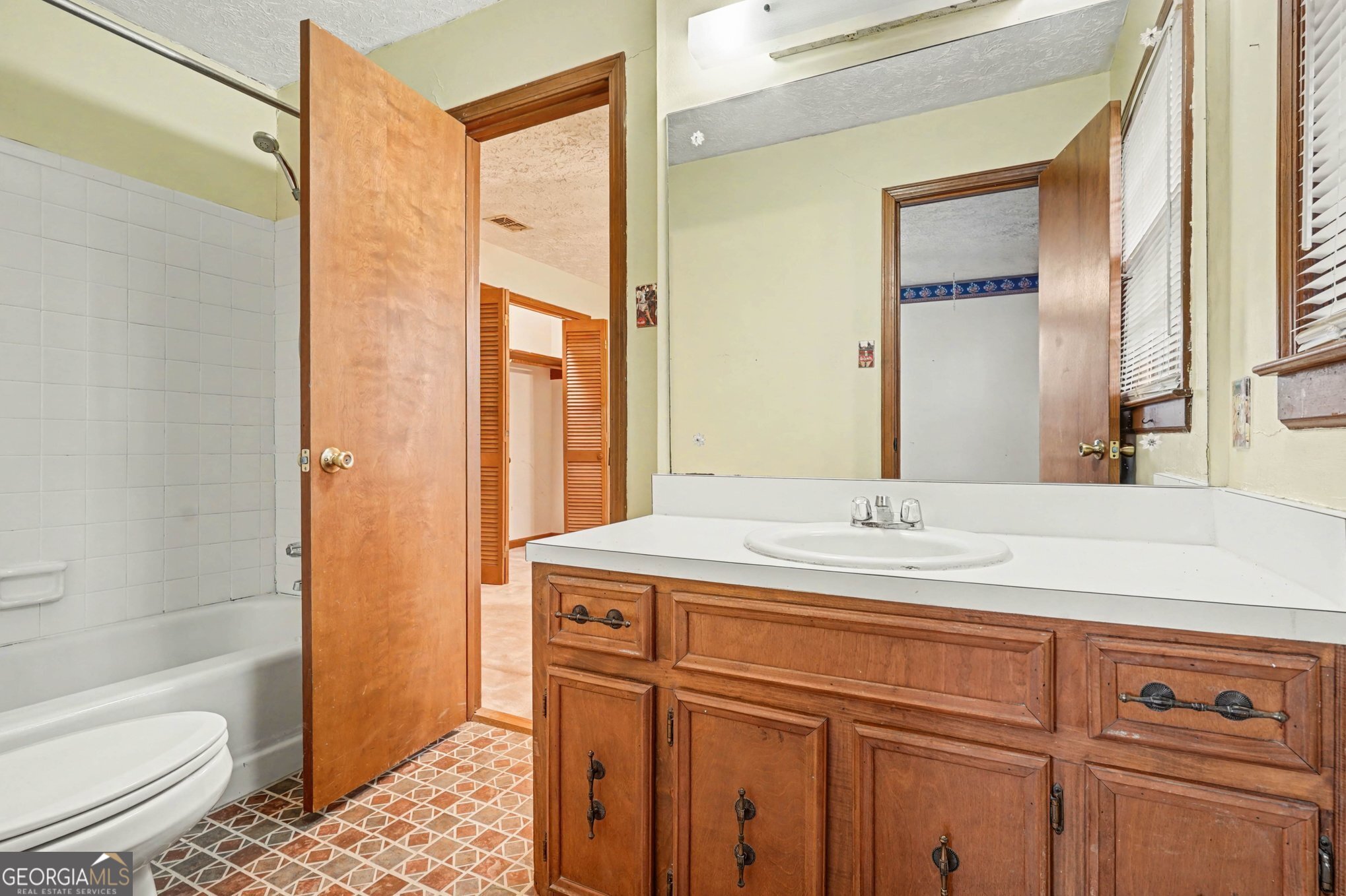 1590 Colonial South Drive Sw Property Photo 24