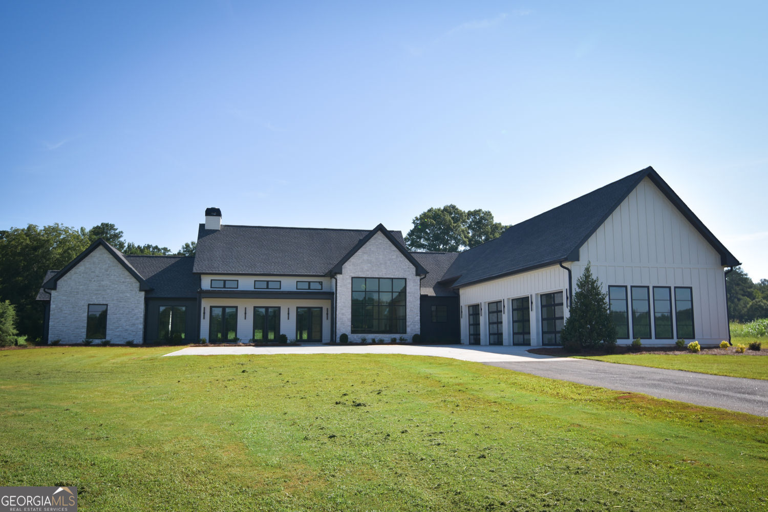 1825 Andora Court Property Photo 1