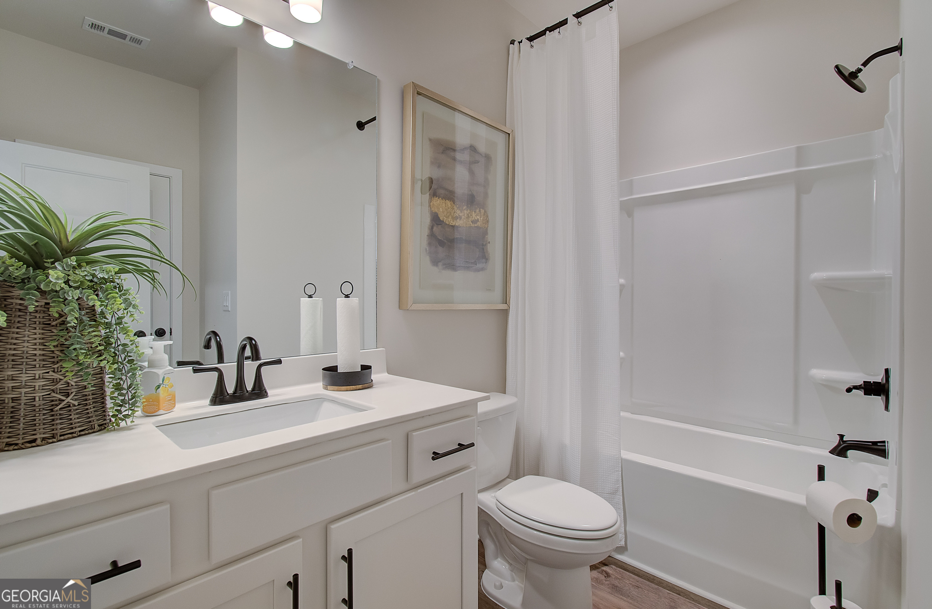 21 Chickadee Court Property Photo 4