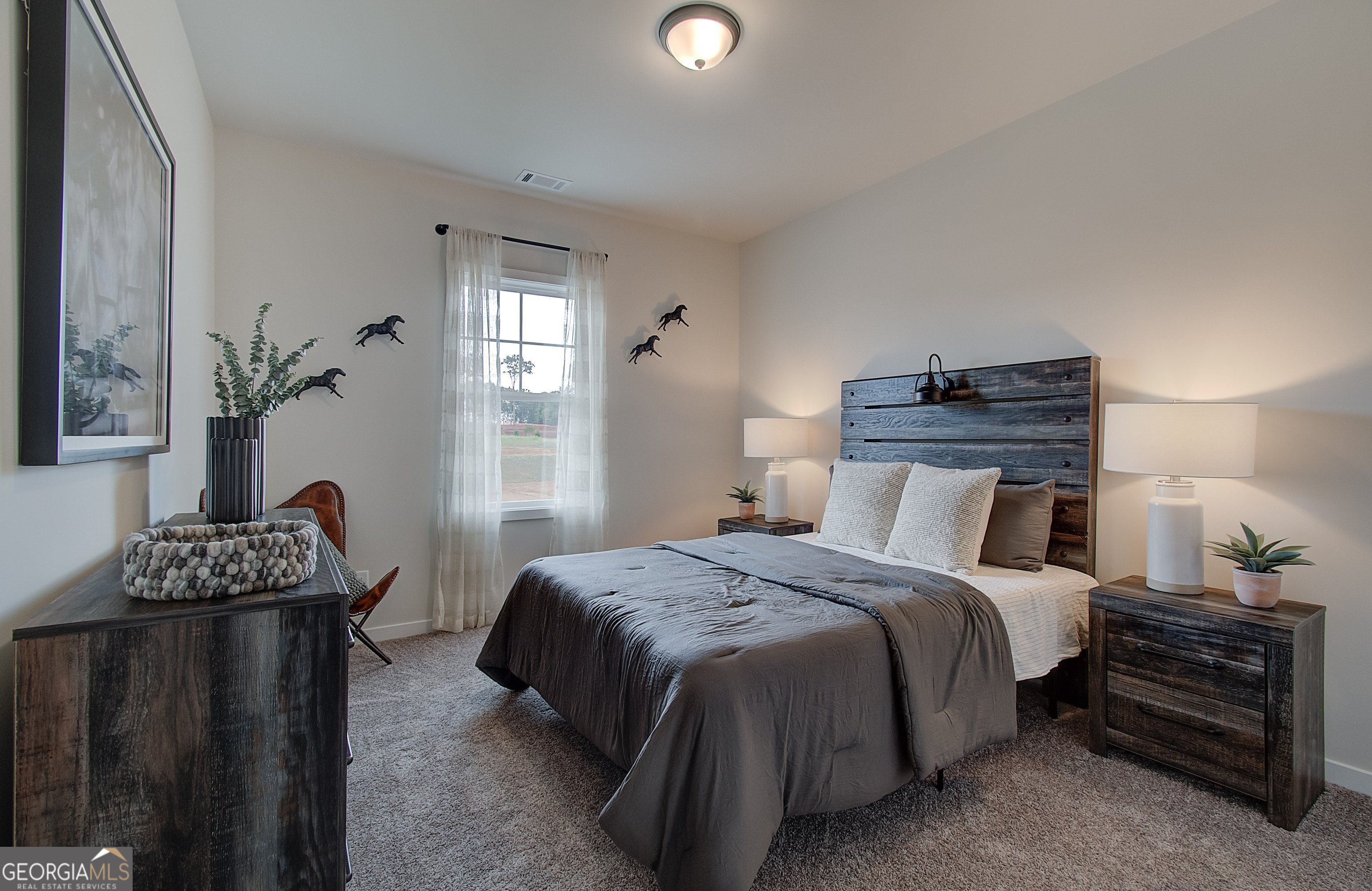 21 Chickadee Court Property Photo 9