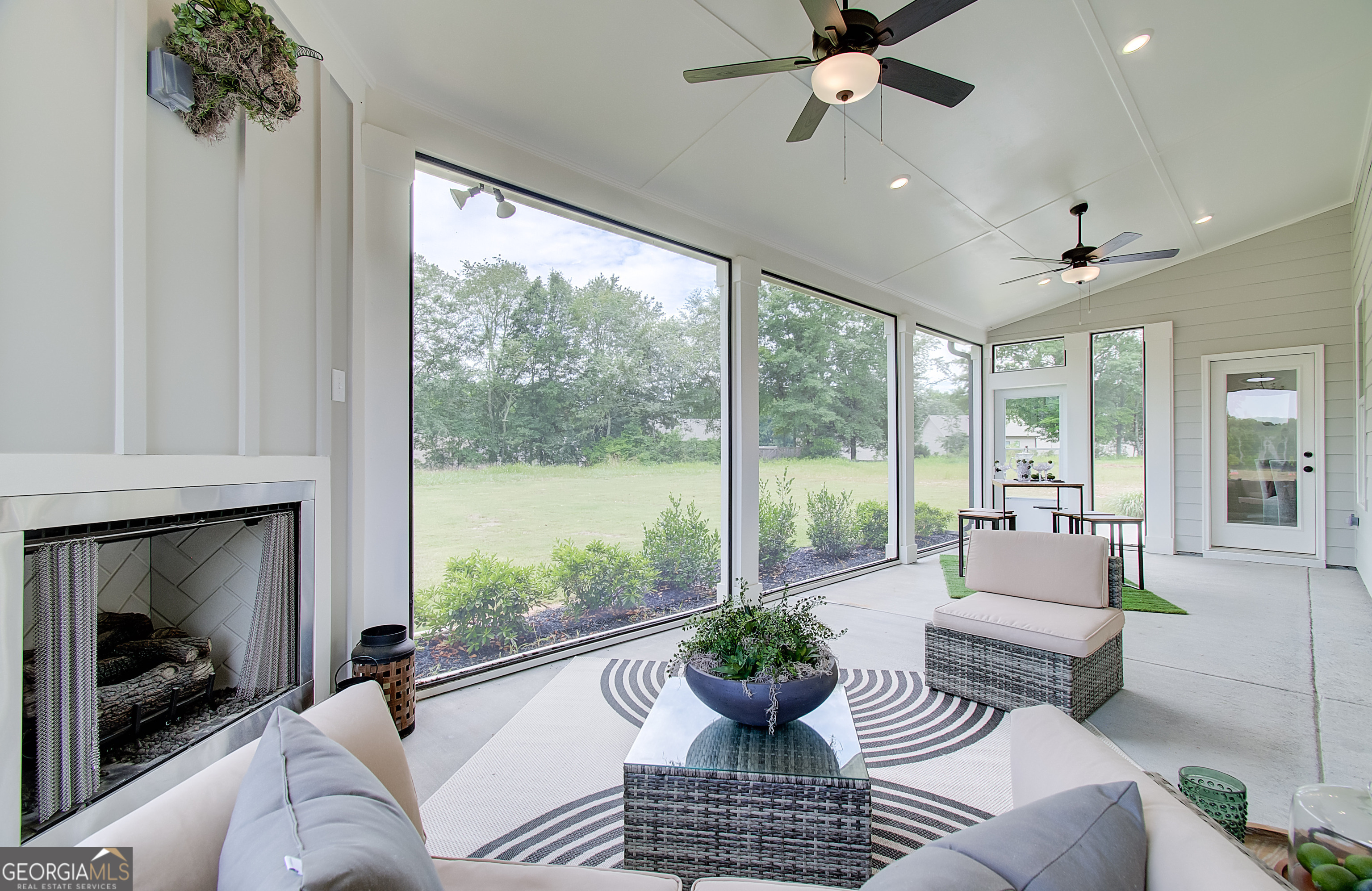 21 Chickadee Court Property Photo 35