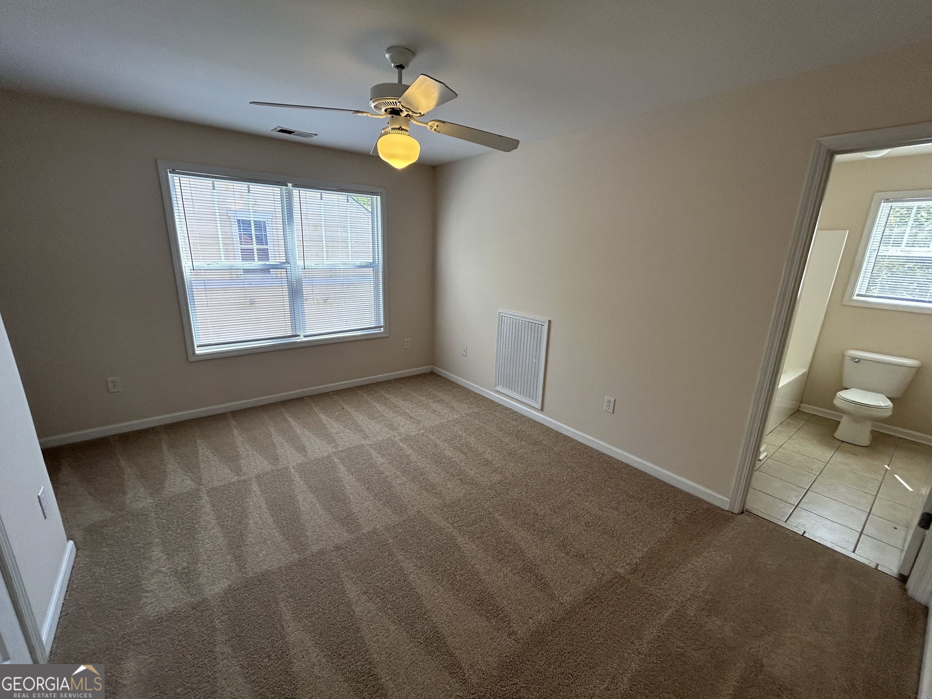2060 Lakeside Drive Property Photo 20