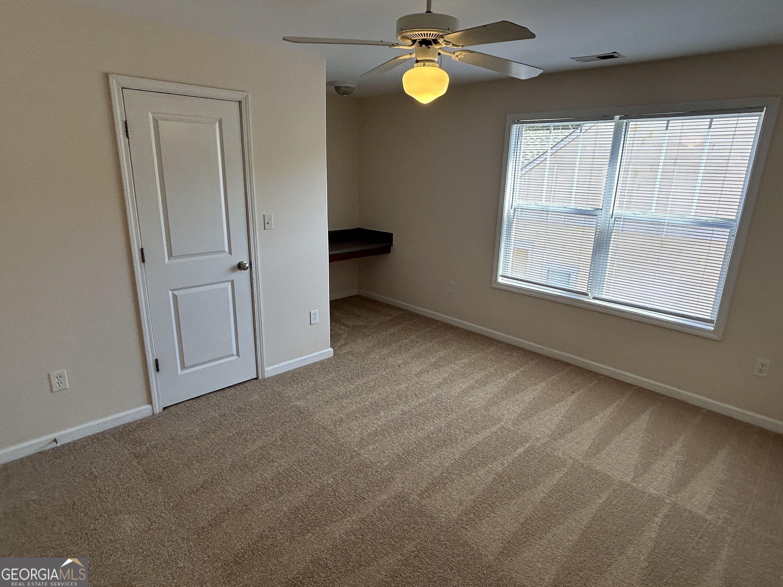 2060 Lakeside Drive Property Photo 21