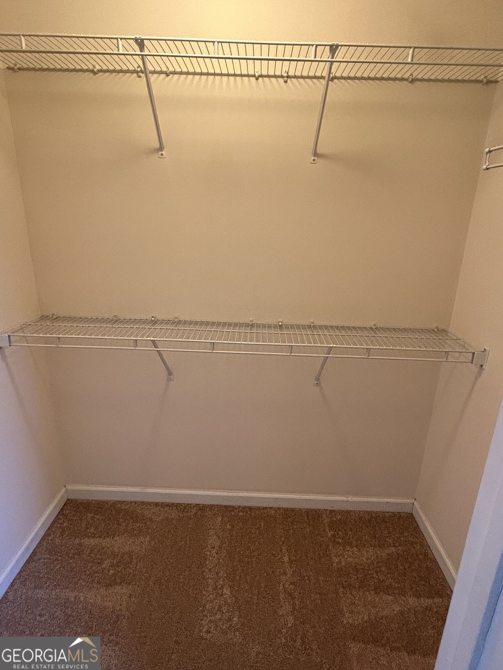 2060 Lakeside Drive Property Photo 24