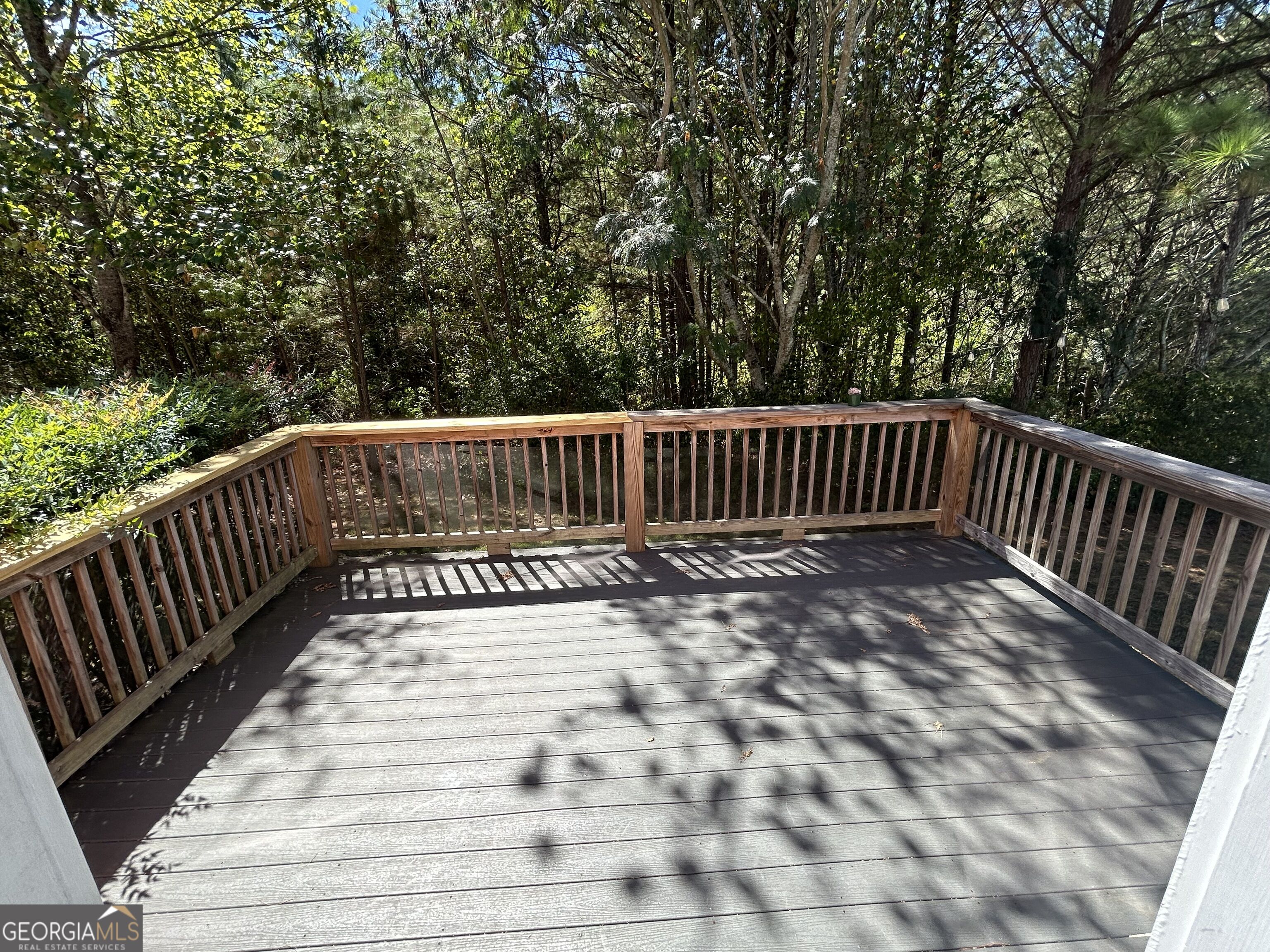 2060 Lakeside Drive Property Photo 27