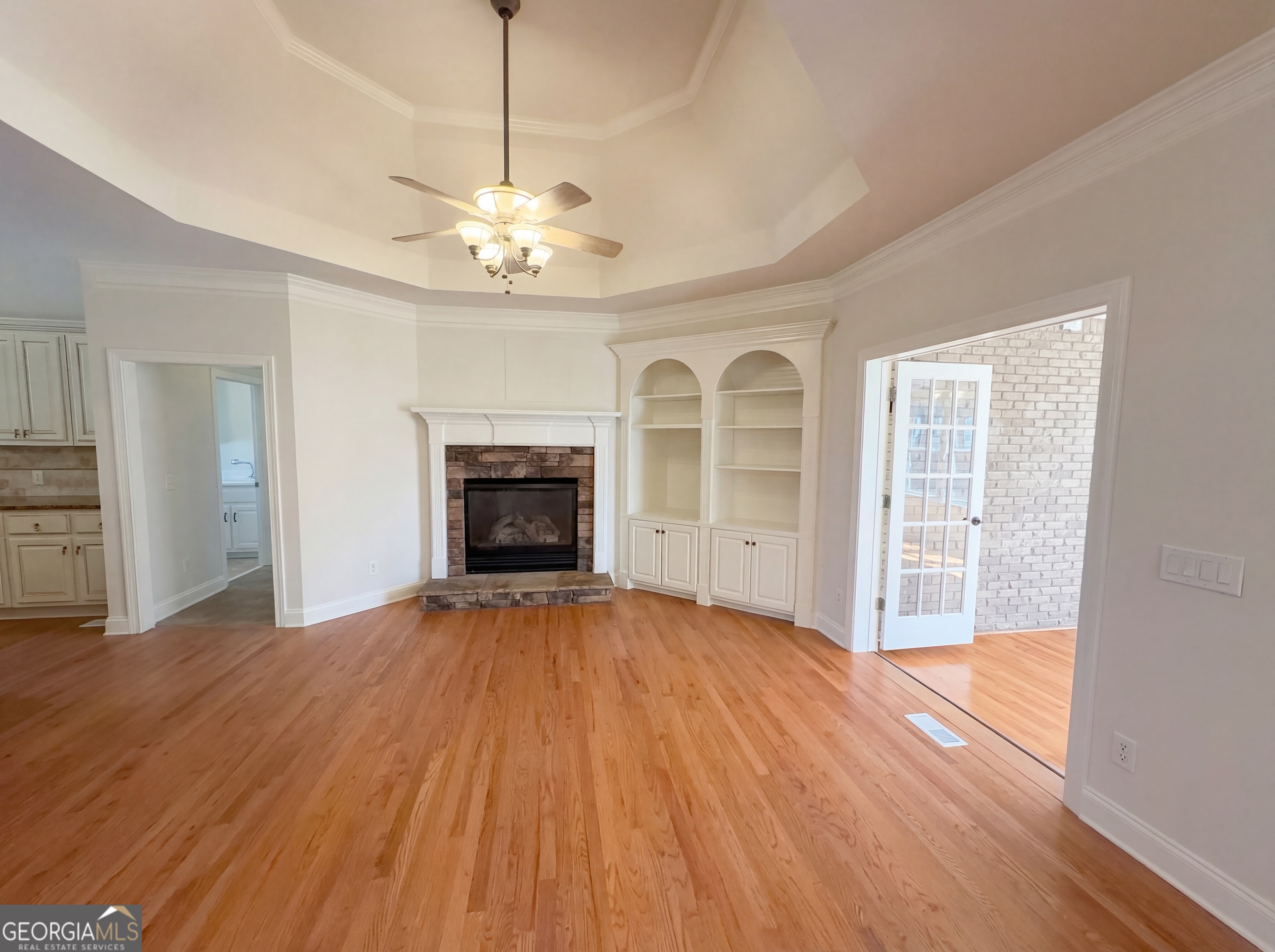 1225 Ewing Ives Drive Property Photo 10