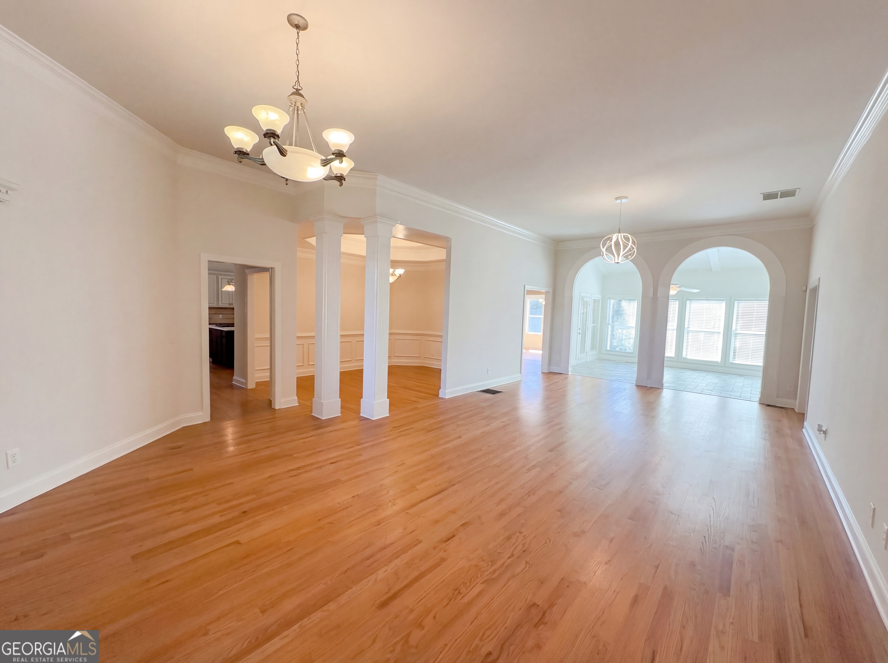 1225 Ewing Ives Drive Property Photo 11