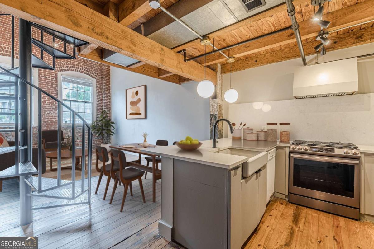 63 Mangum Street Sw # 3 Property Photo 1