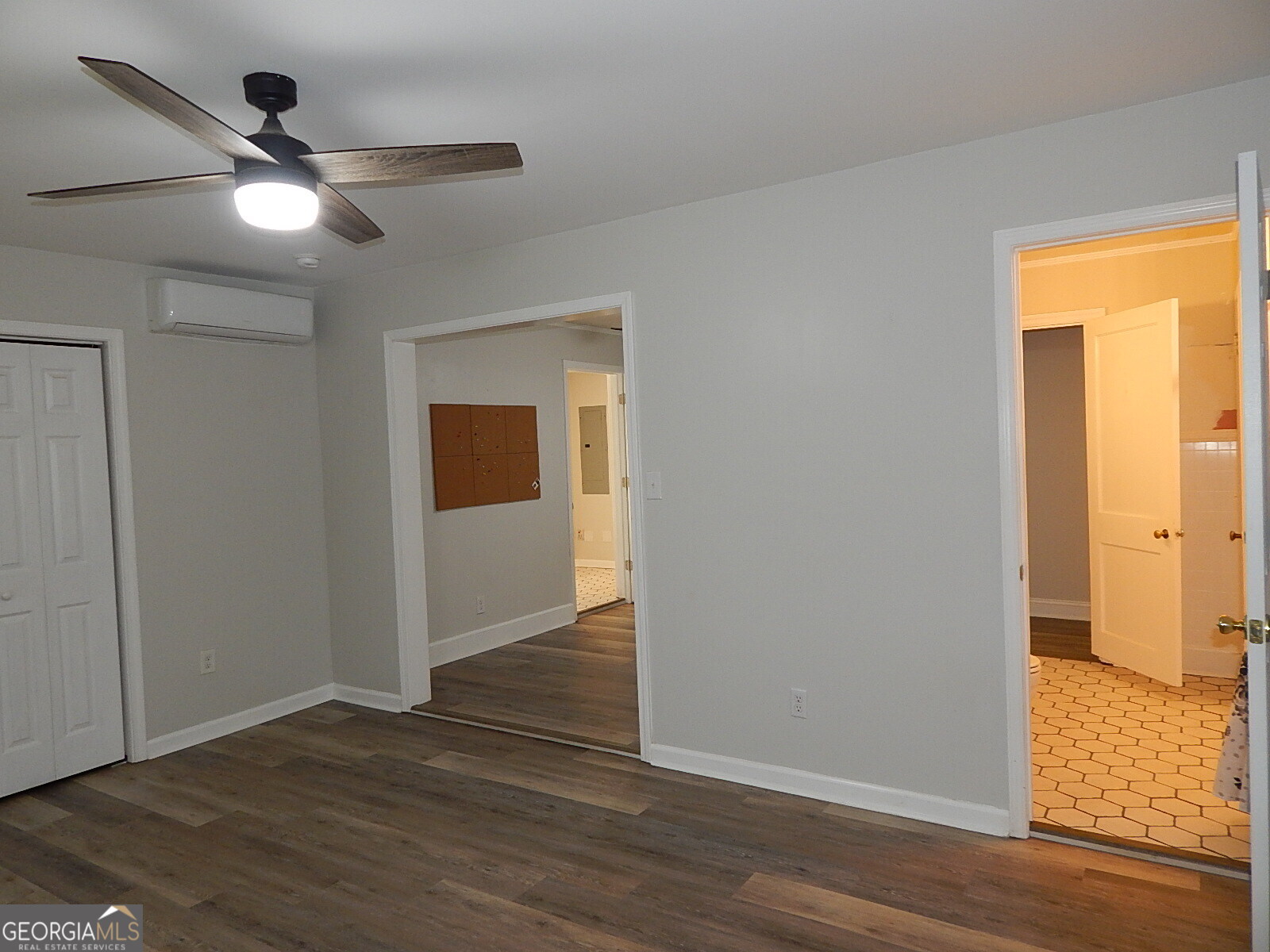 201 Vinson Street Property Photo 8