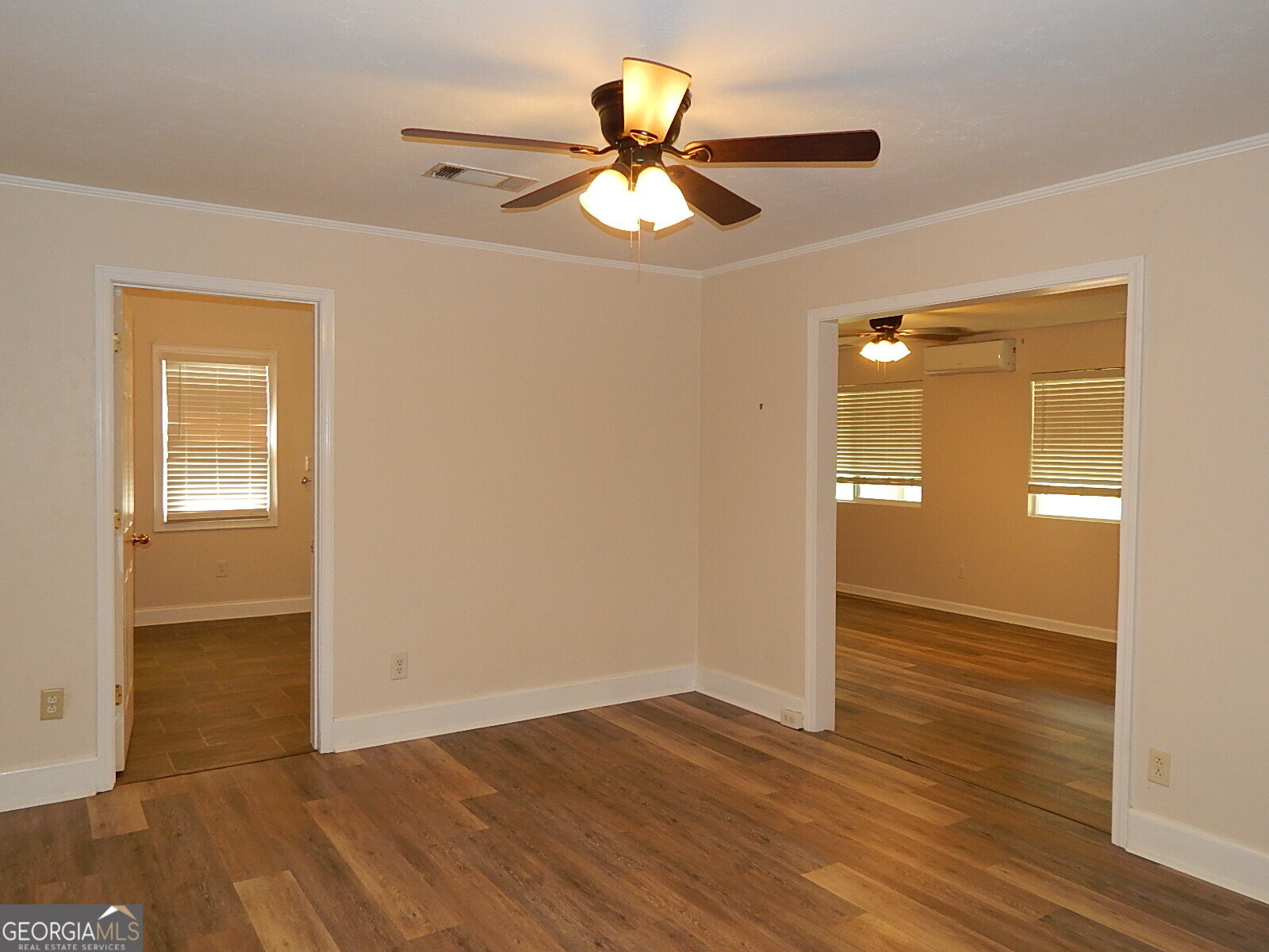 201 Vinson Street Property Photo 15