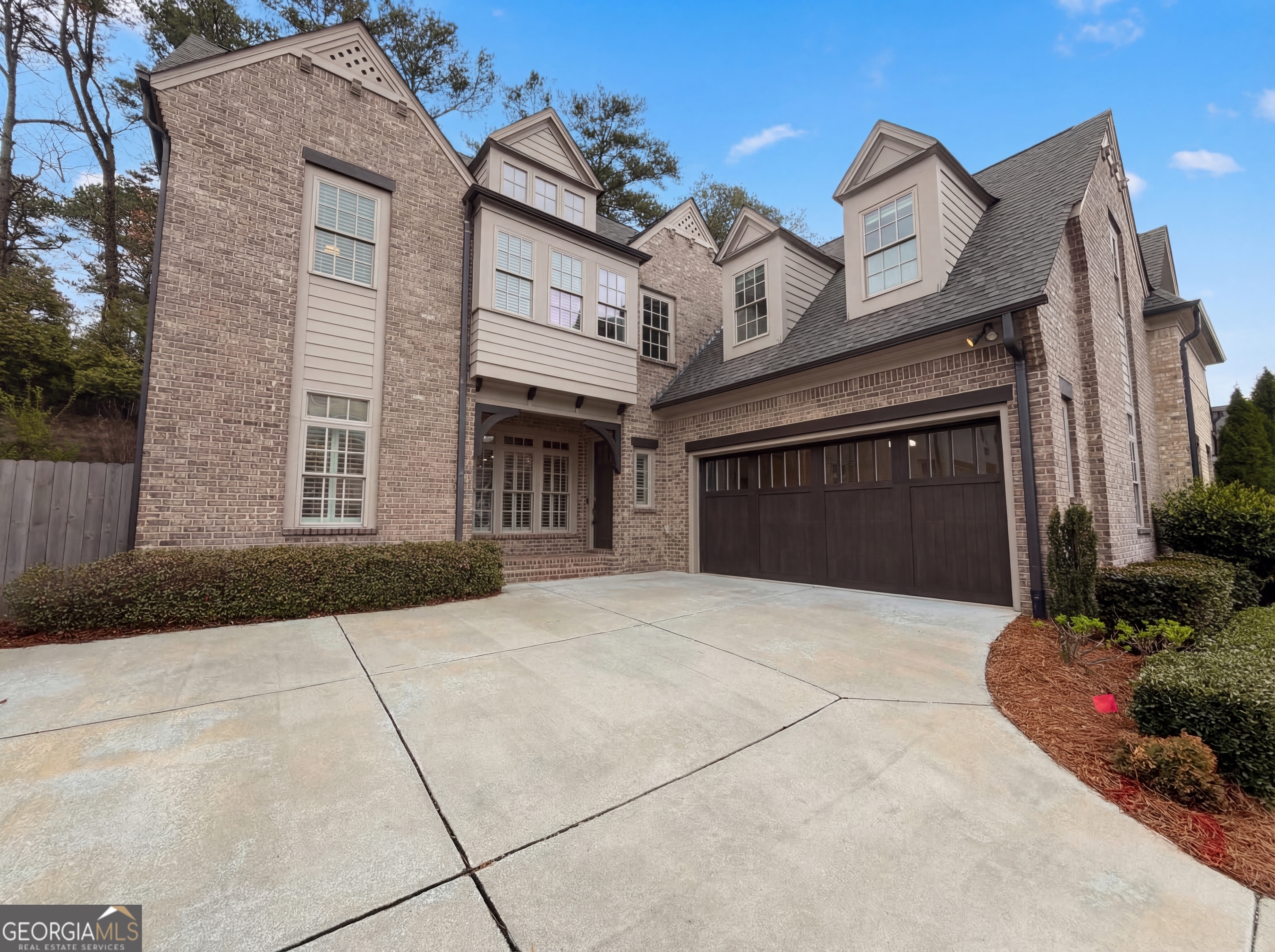 1803 Kent Avenue Property Photo 1