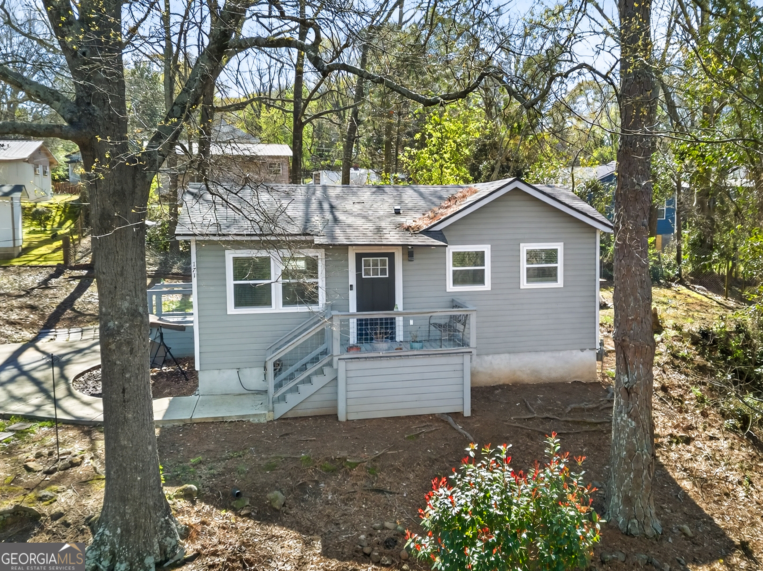 171 W Carver Drive Property Photo 1