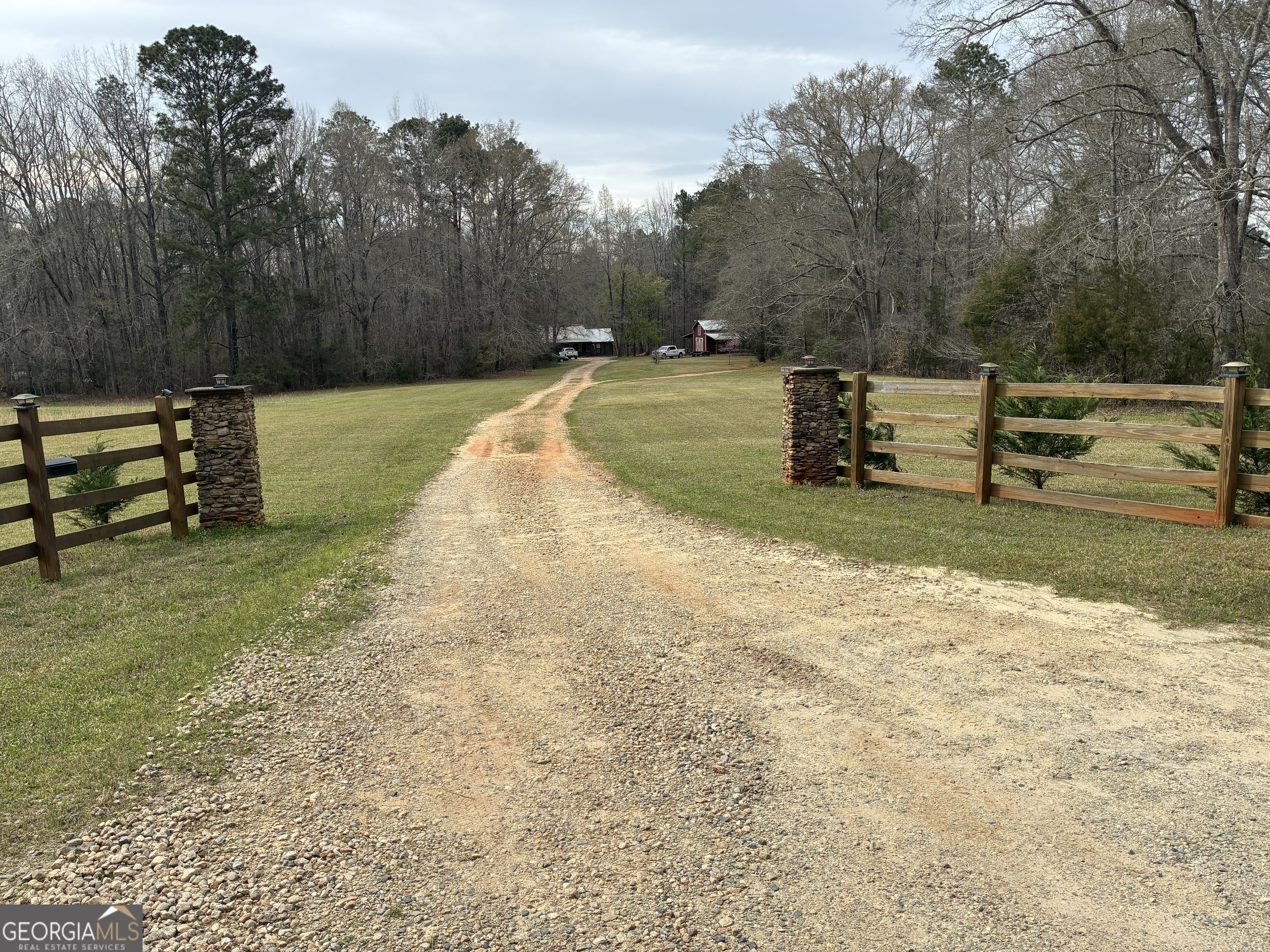 802 Lane Road Property Photo 1