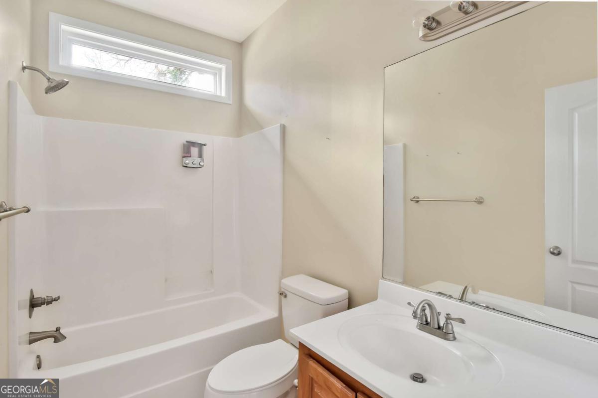 322 Stone Mill Drive Property Photo 6