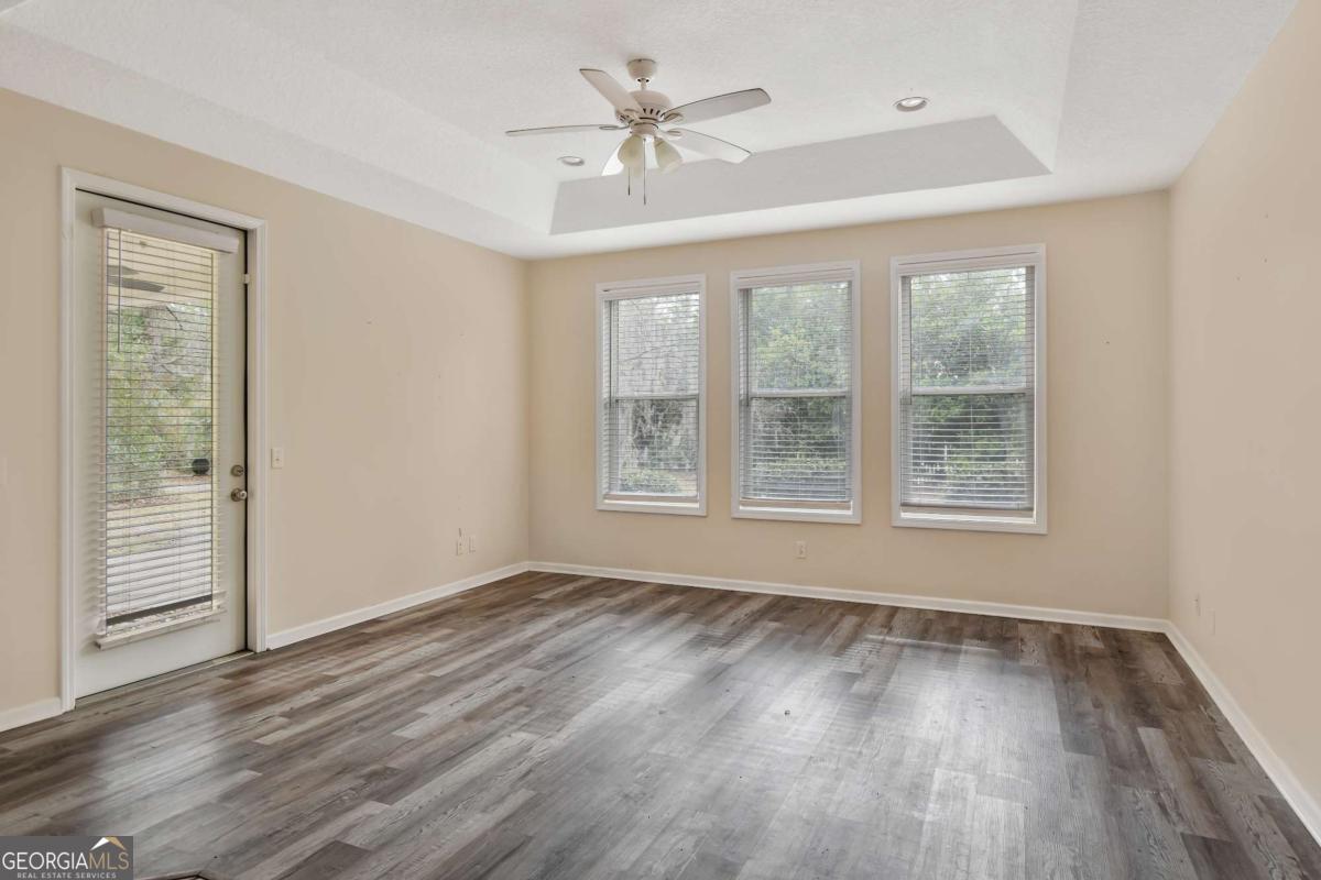 322 Stone Mill Drive Property Photo 9