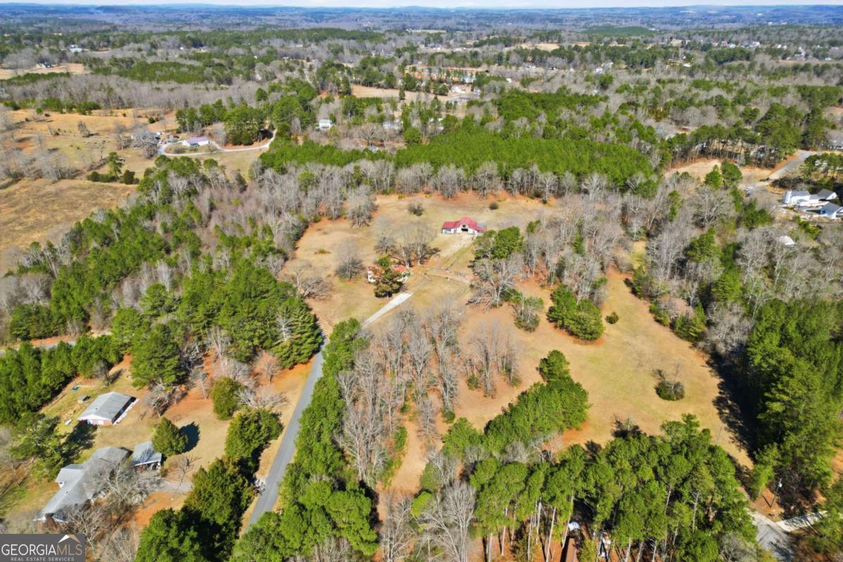 214 Horseshoe Circle Property Photo 4