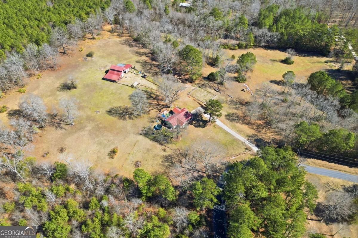 214 Horseshoe Circle Property Photo 6
