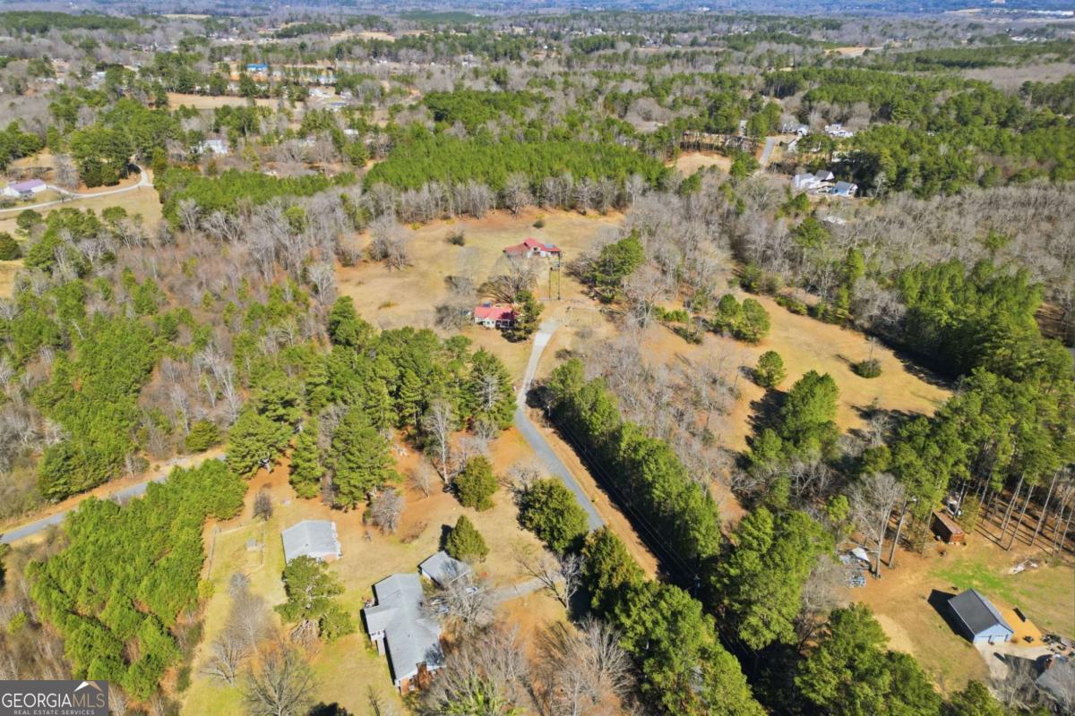 214 Horseshoe Circle Property Photo 7