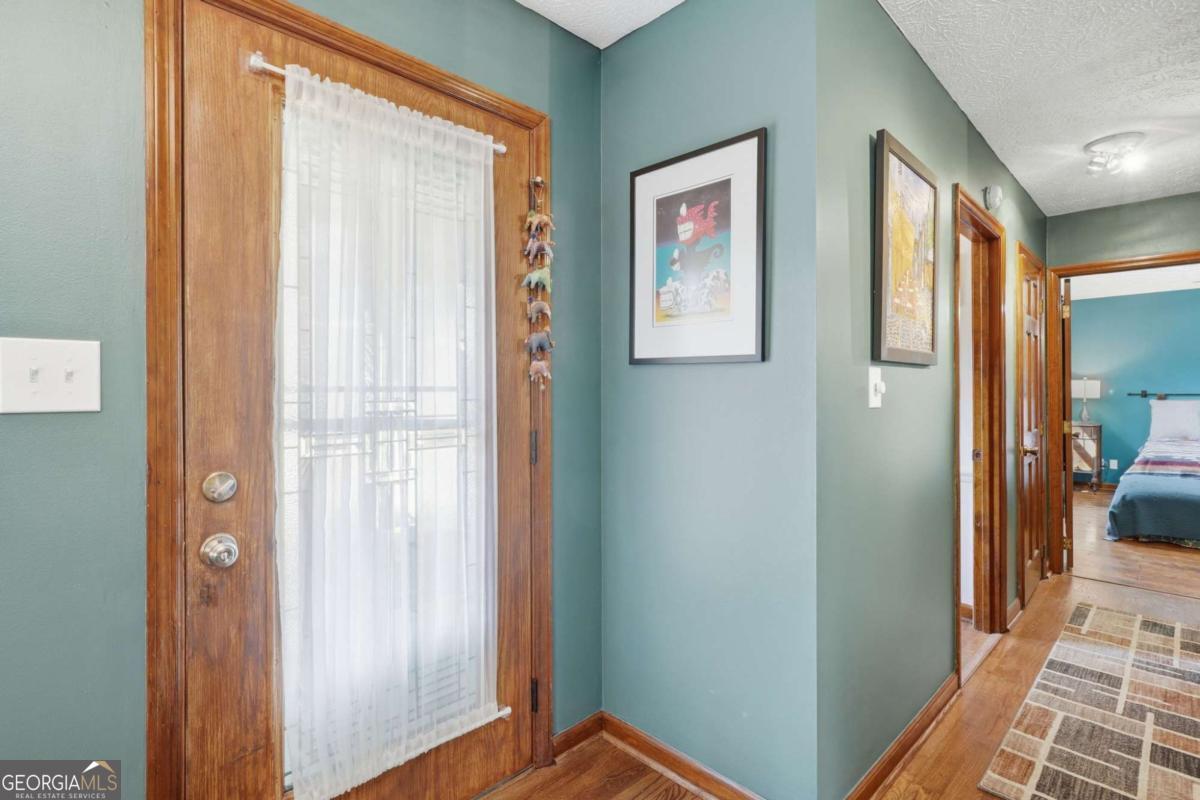 214 Horseshoe Circle Property Photo 11