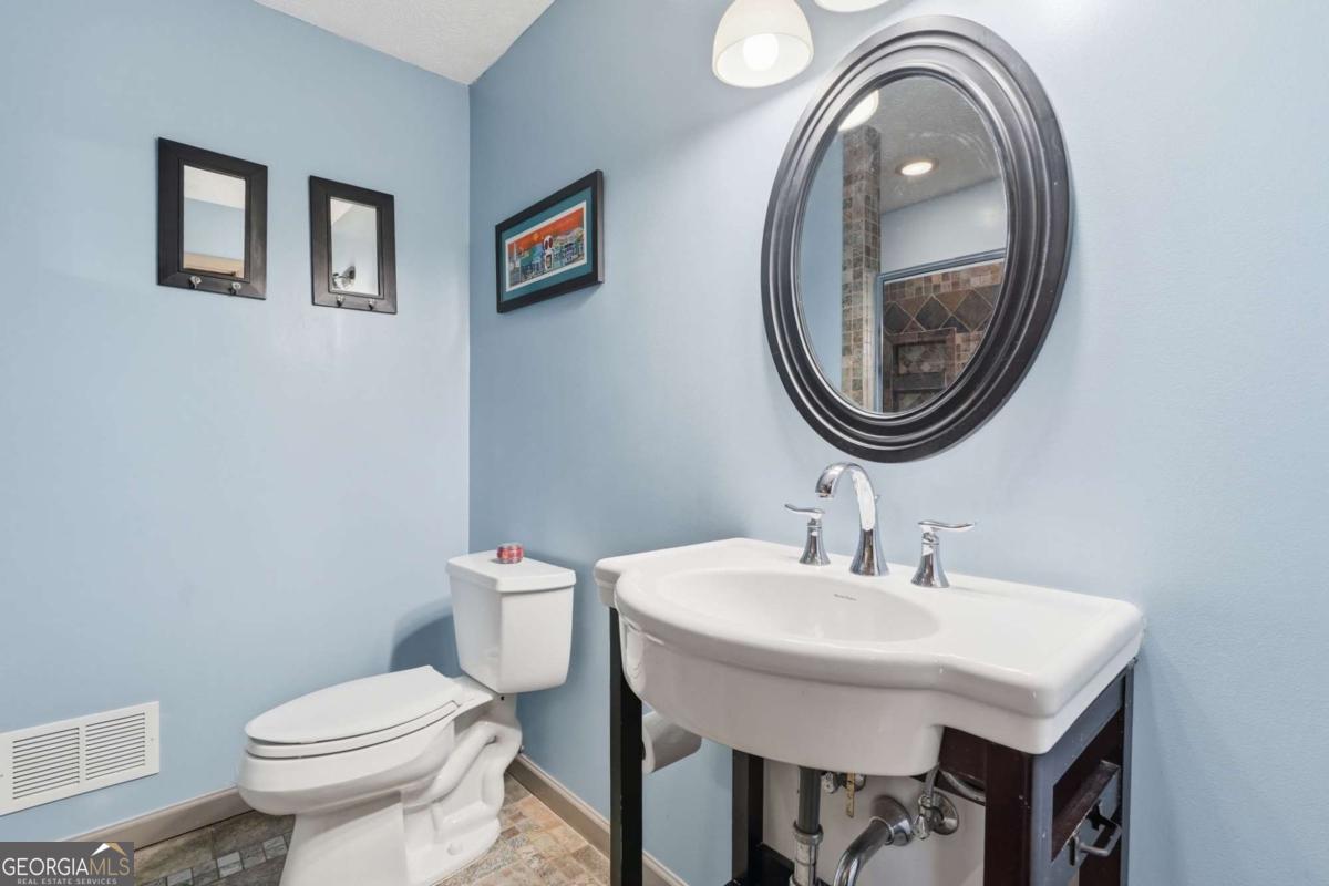 214 Horseshoe Circle Property Photo 22
