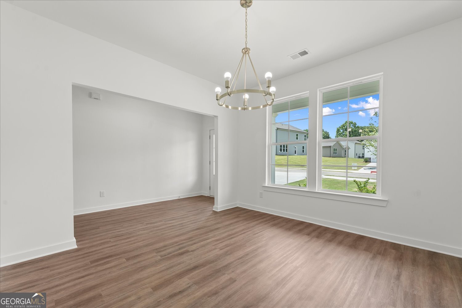 29 Edith Court Property Photo 6