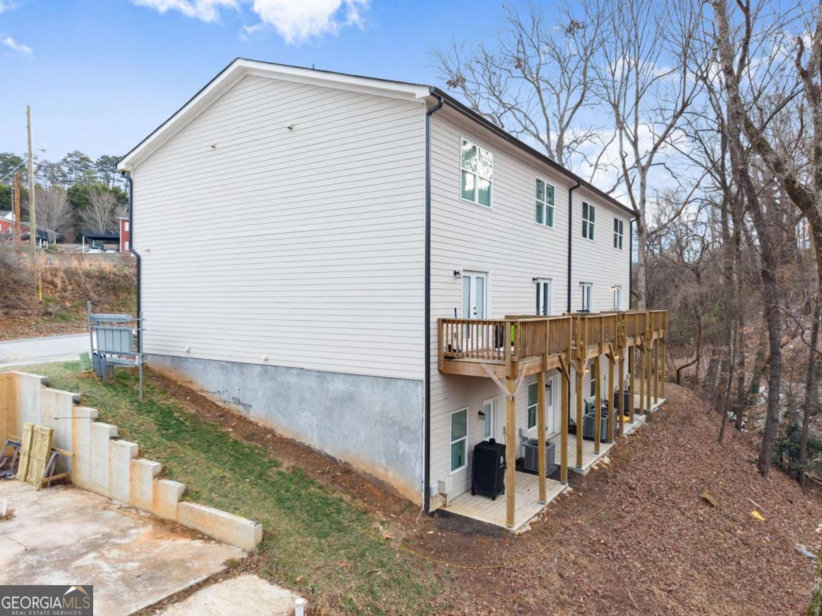 2447 Nw Old Thompson Bridge Road Property Photo 10