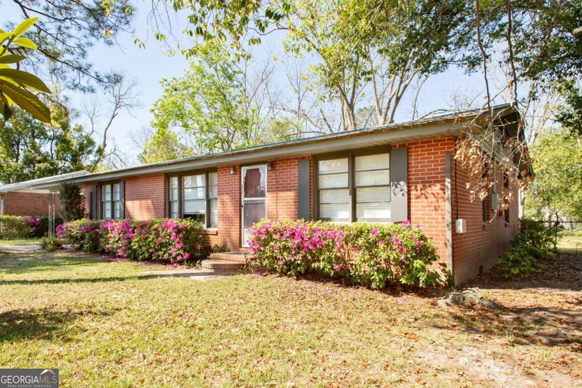 1329 Gorman Road Property Photo 1