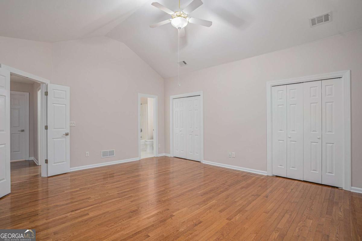 5003 Village Terrace Drive Property Photo 21