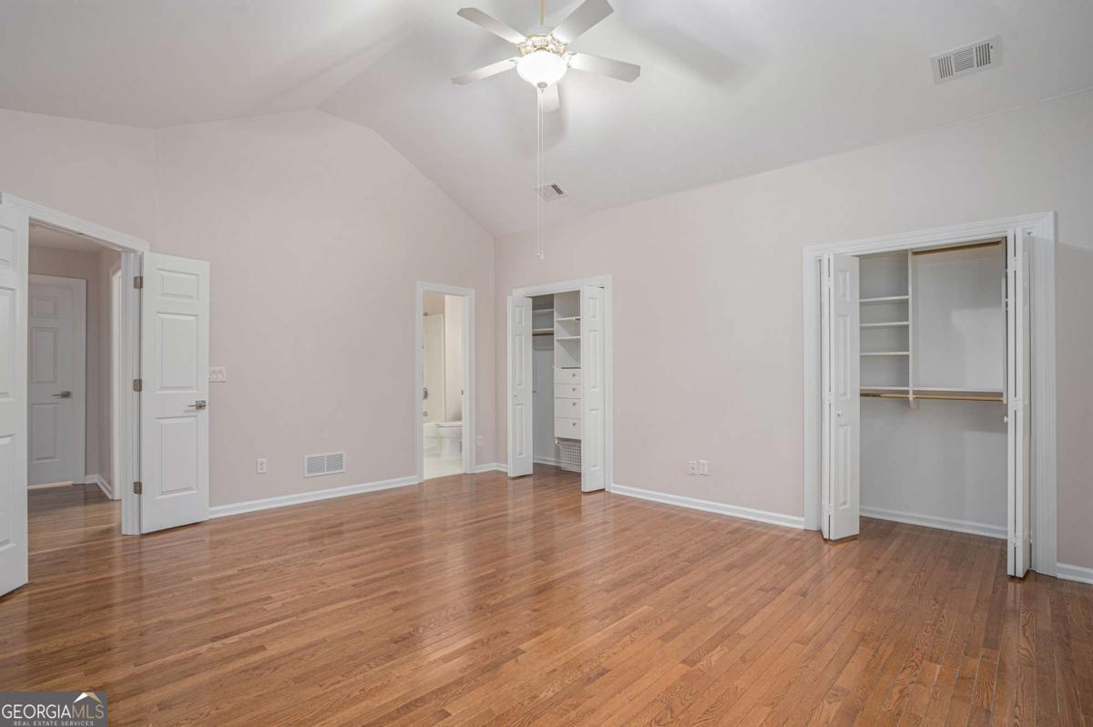 5003 Village Terrace Drive Property Photo 22