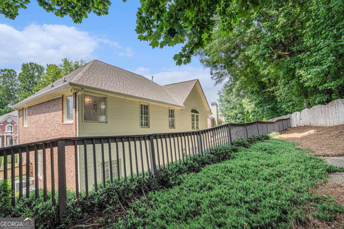 5003 Village Terrace Drive Property Photo 33