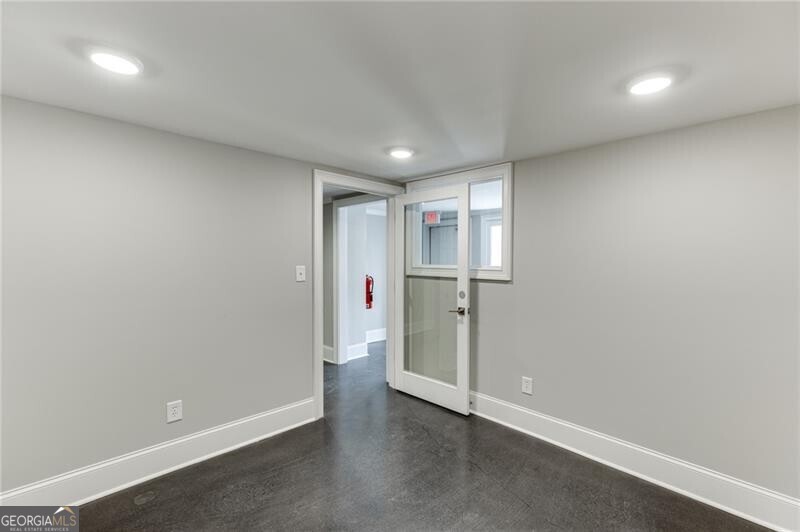 55 Scott Street # 200 Property Photo 10