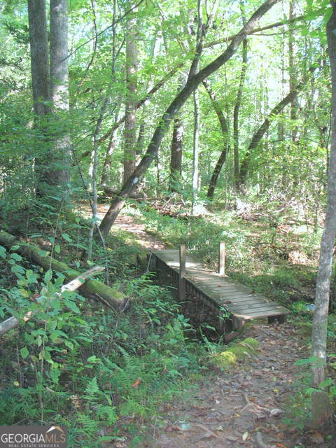 6x Laurelwood Property Photo 39
