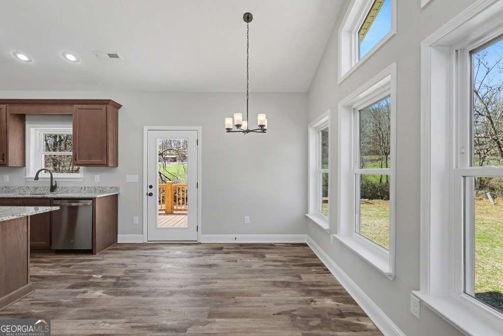 195 Rivers Edge Drive Property Photo 11