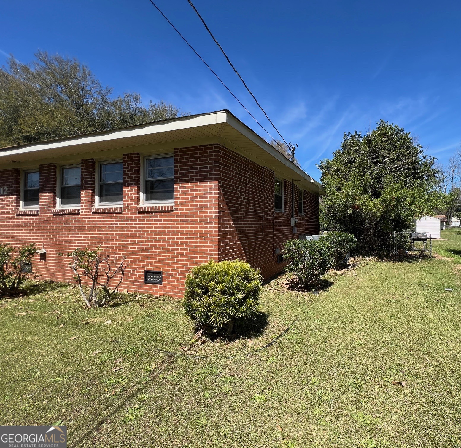 112 Briardale Avenue Property Photo 4