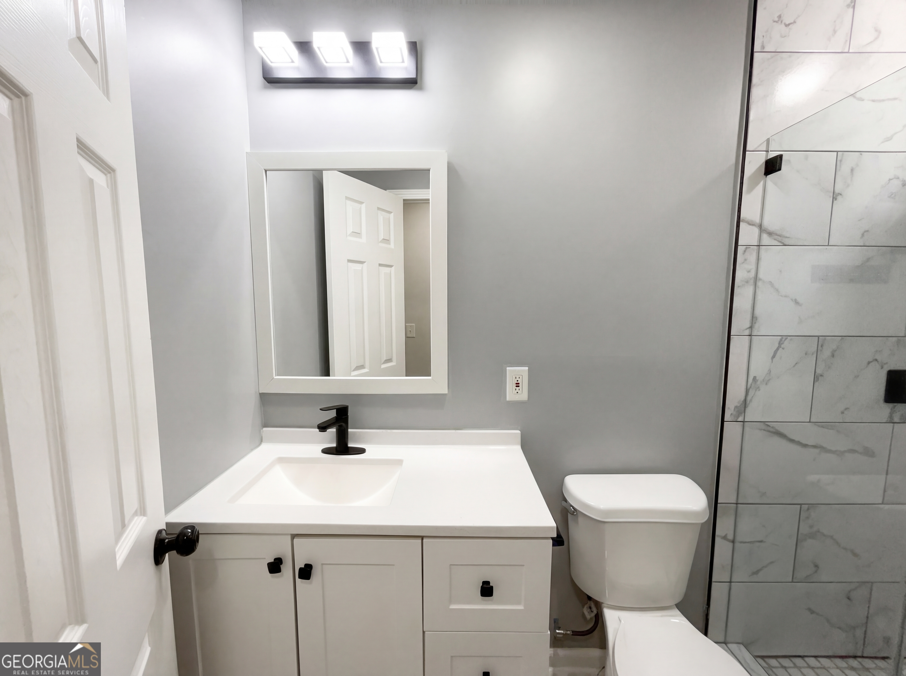 711 Cedar Avenue Nw Property Photo 10