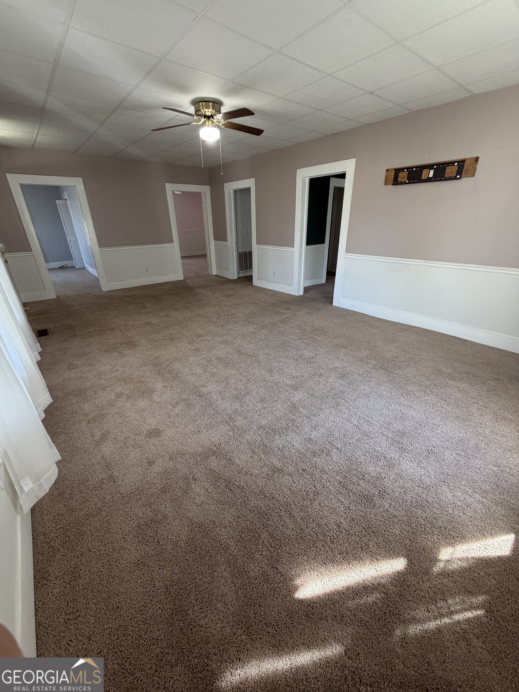 151 S Tusten Street Property Photo 18